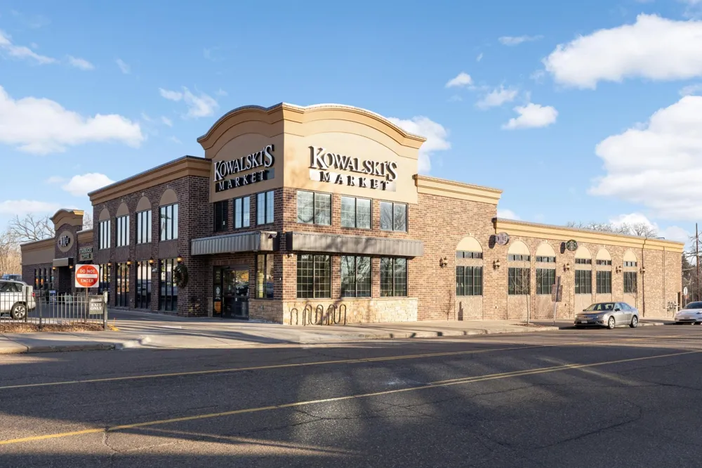 127 Lexington Parkway S #6 Saint Paul, MN 55105