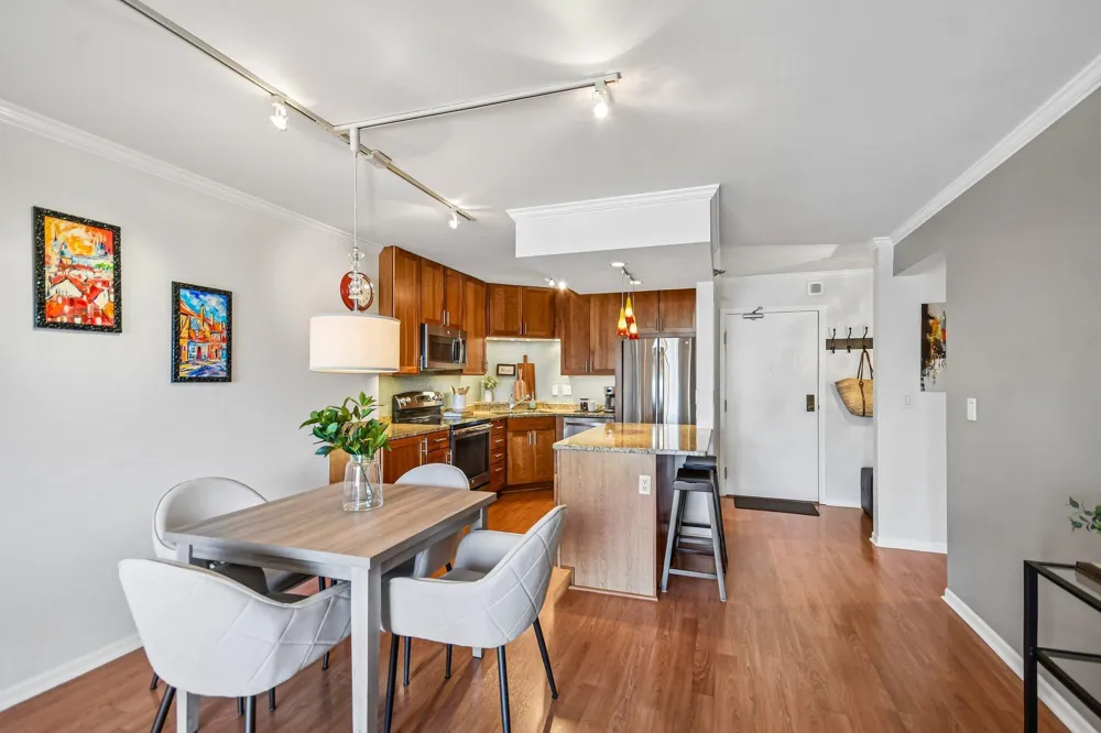 401 S 1st Street #1718 Minneapolis, MN 55401
