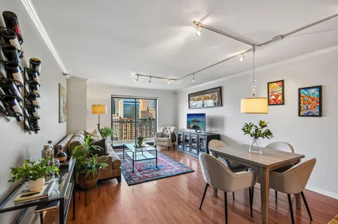 401 S 1st Street #1718