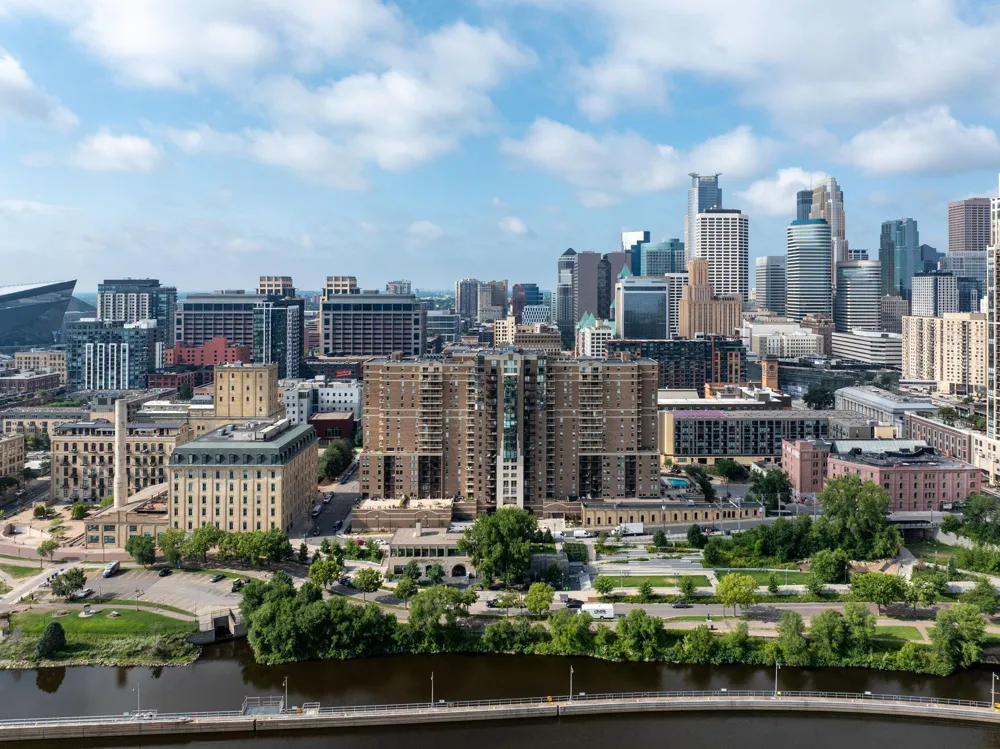401 S 1st Street #1718 Minneapolis, MN 55401