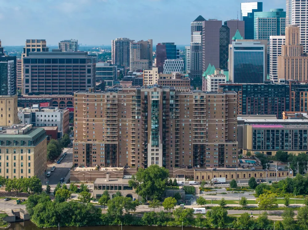 401 S 1st Street #1718 Minneapolis, MN 55401