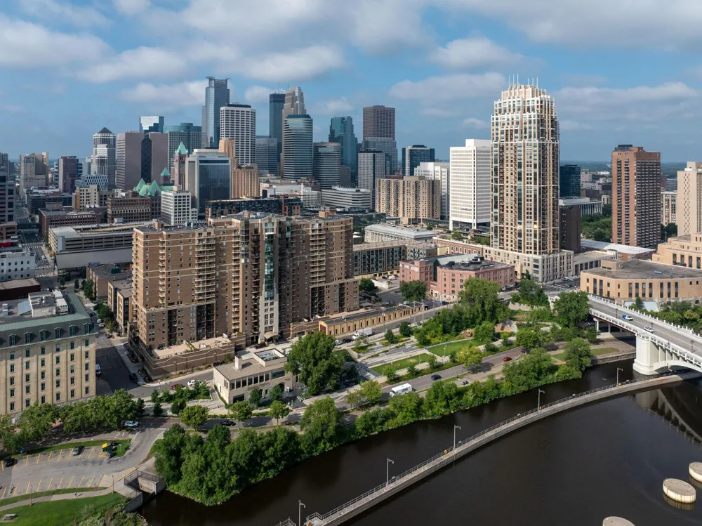 401 S 1st Street #1718 Minneapolis, MN 55401
