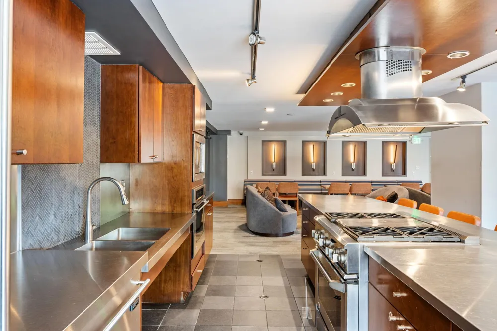 401 S 1st Street #1718 Minneapolis, MN 55401