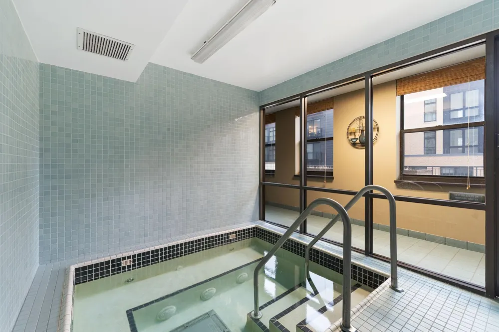 401 S 1st Street #1718 Minneapolis, MN 55401