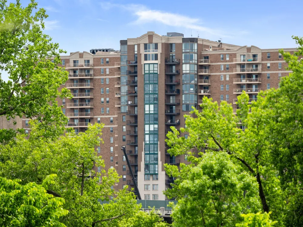 401 S 1st Street #1718 Minneapolis, MN 55401