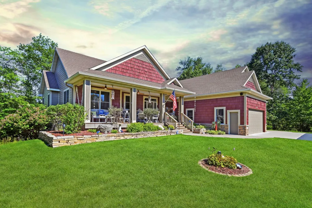 981 239th Avenue NW Saint Francis, MN 55070