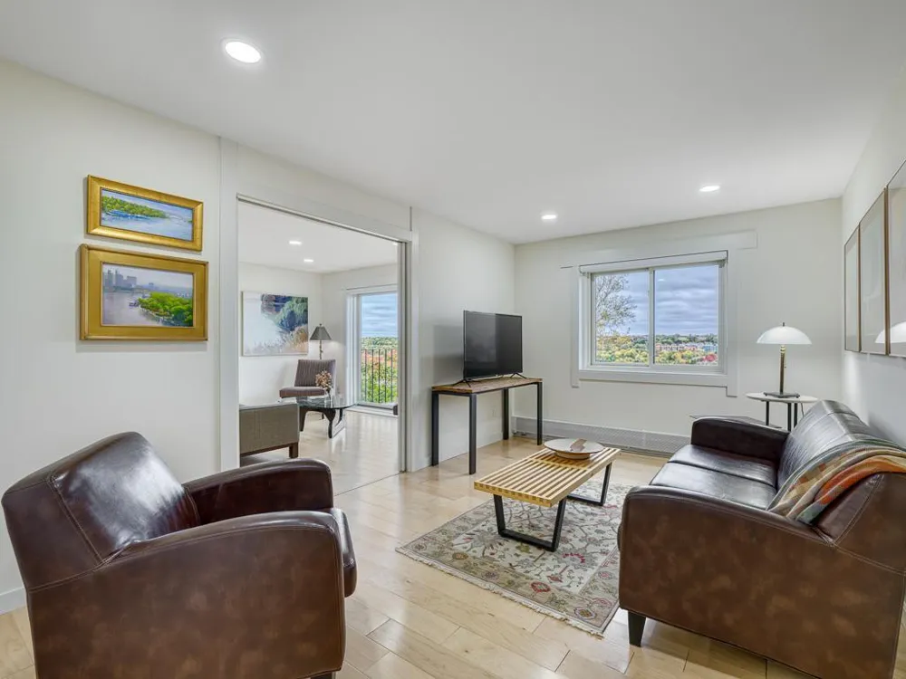 334 Cherokee Avenue #108 Saint Paul, MN 55107