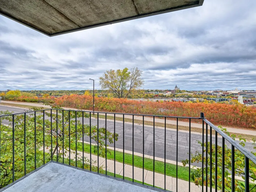 334 Cherokee Avenue #108 Saint Paul, MN 55107