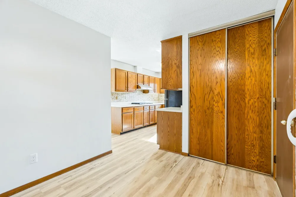 340 Inland Lane Plymouth, MN 55447