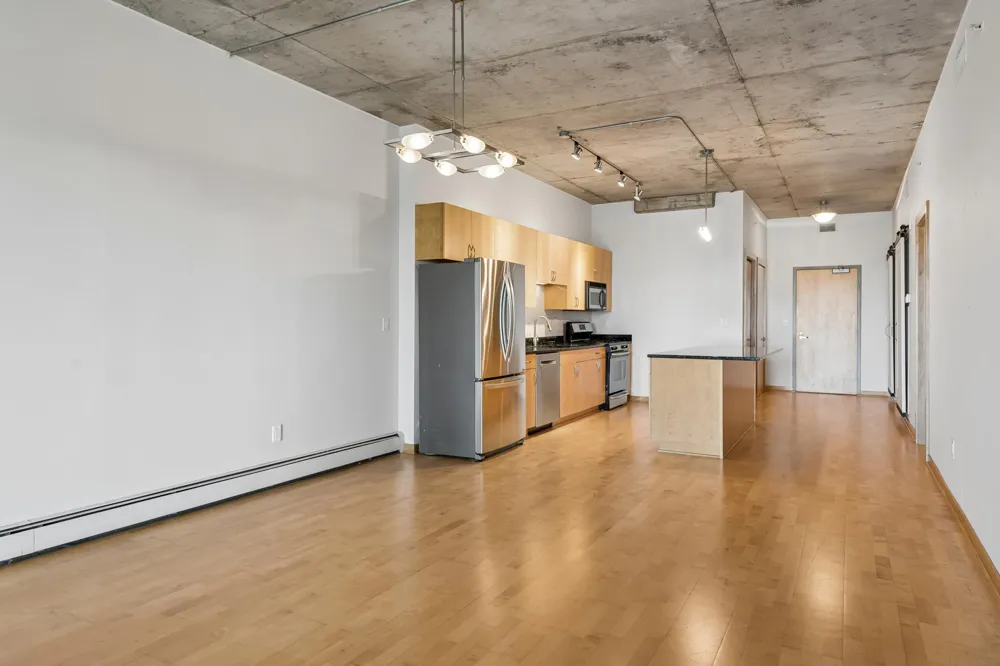 212 1st Street #610 Minneapolis, MN 55401