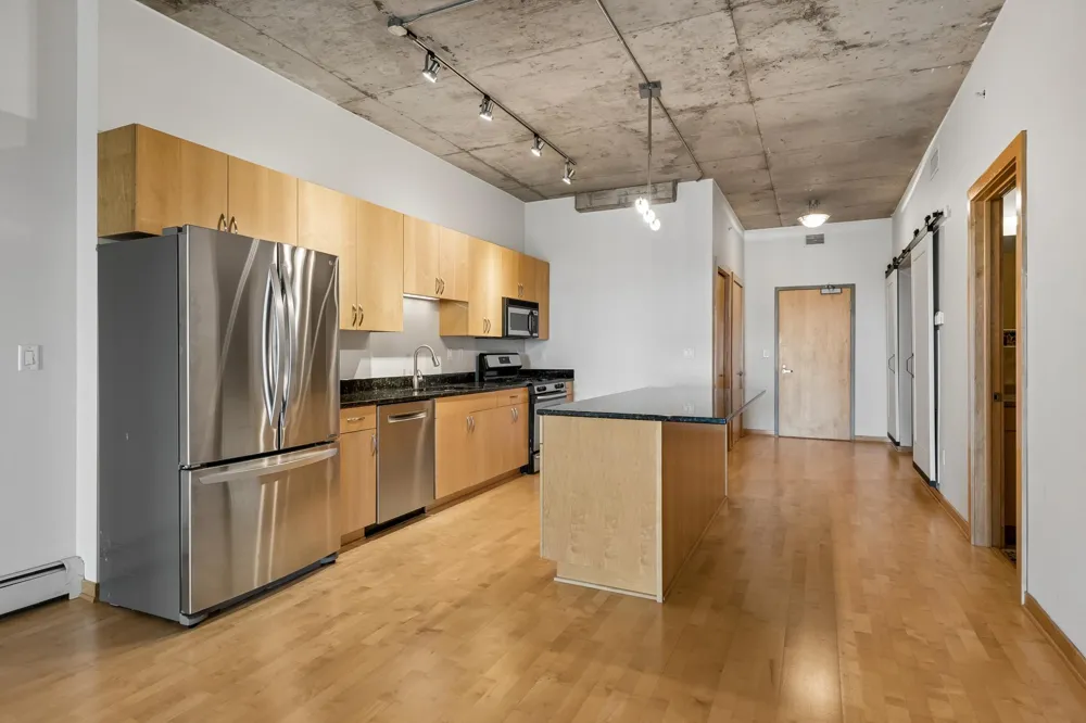 212 1st Street #610 Minneapolis, MN 55401