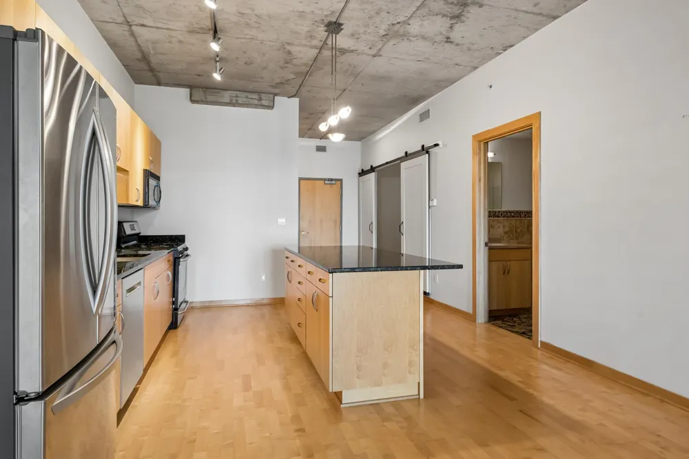212 1st Street #610 Minneapolis, MN 55401