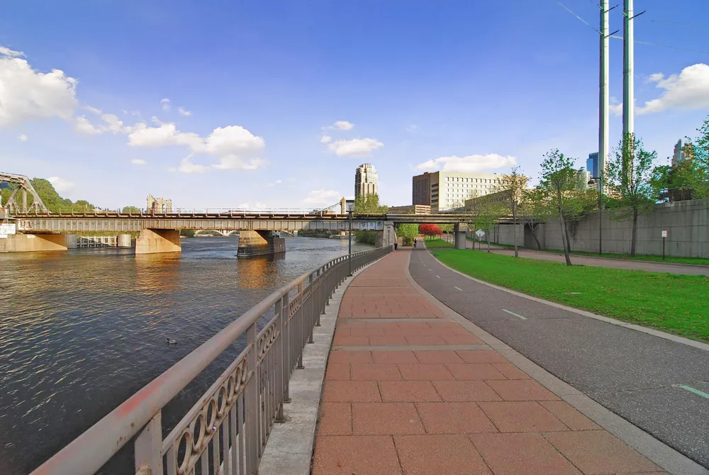212 1st Street #610 Minneapolis, MN 55401