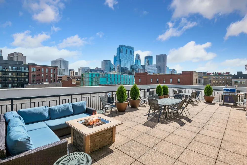 212 1st Street #610 Minneapolis, MN 55401