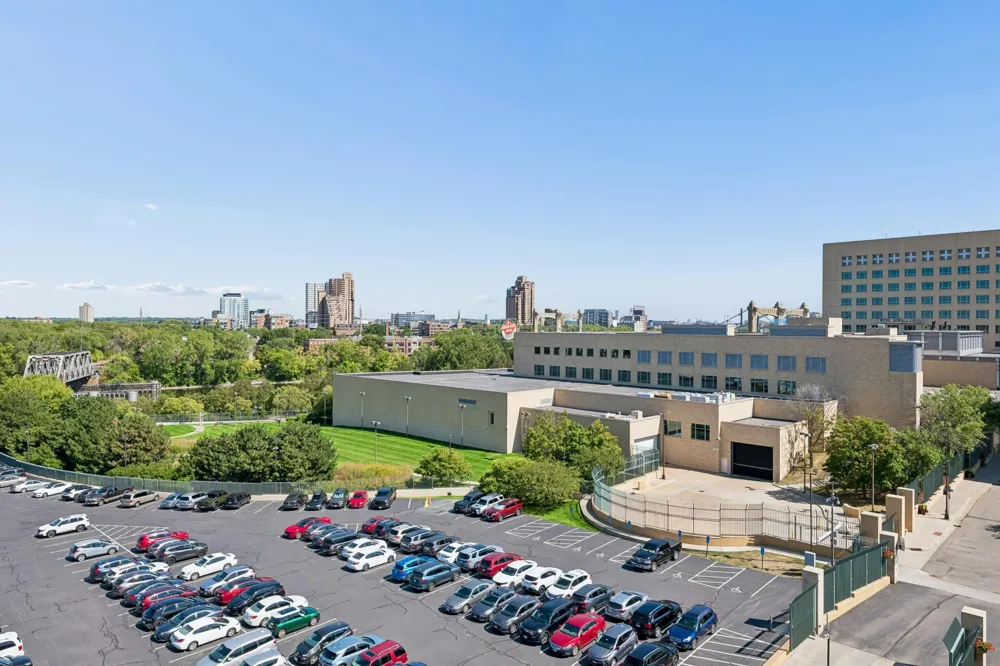 212 1st Street #610 Minneapolis, MN 55401