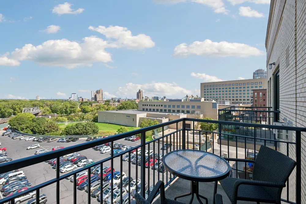 212 1st Street #610 Minneapolis, MN 55401