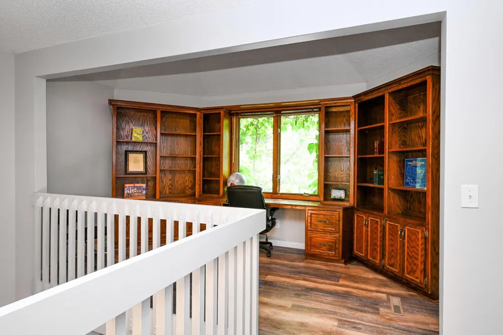 4905 Safari Court S Eagan, MN 55122