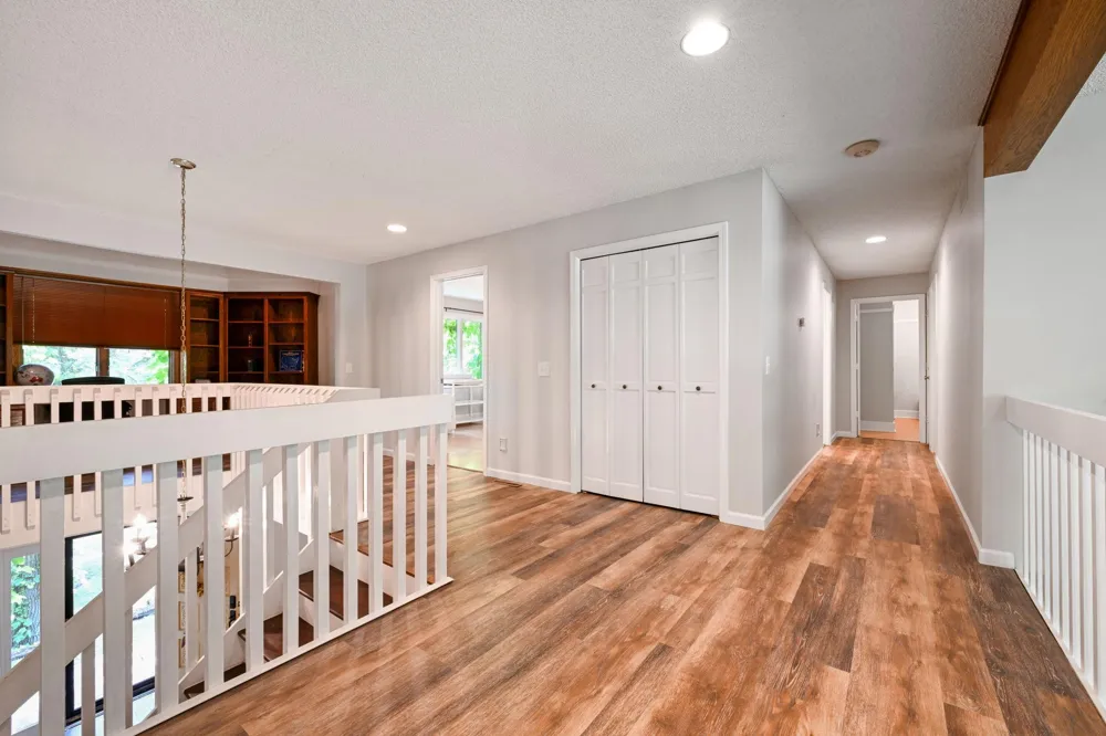 4905 Safari Court S Eagan, MN 55122