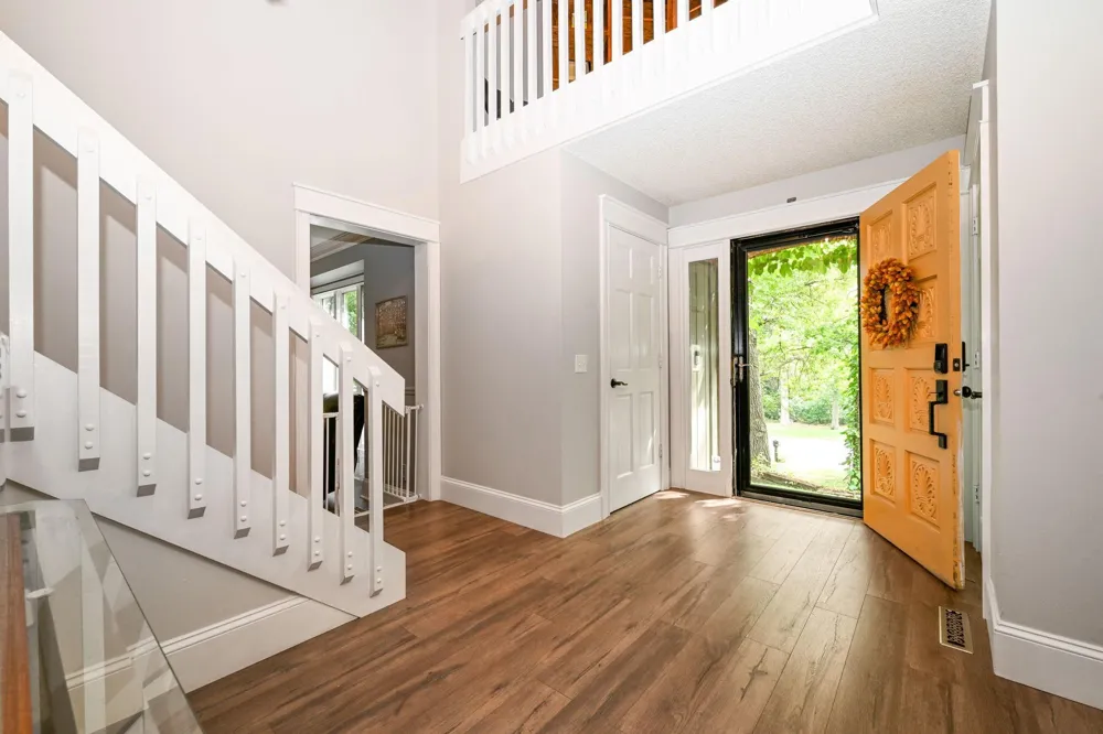 4905 Safari Court S Eagan, MN 55122