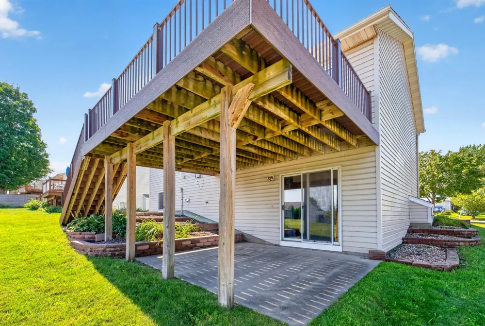 4639 Manor Park Drive NW Rochester, MN 55901