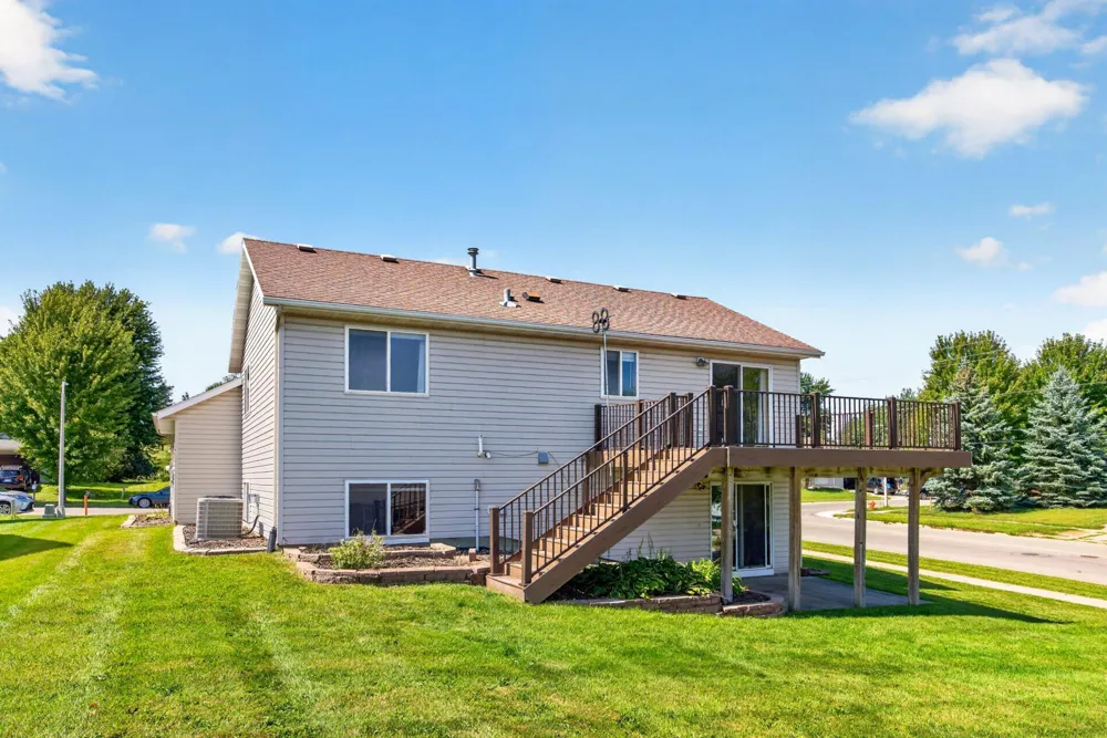 4639 Manor Park Drive NW Rochester, MN 55901