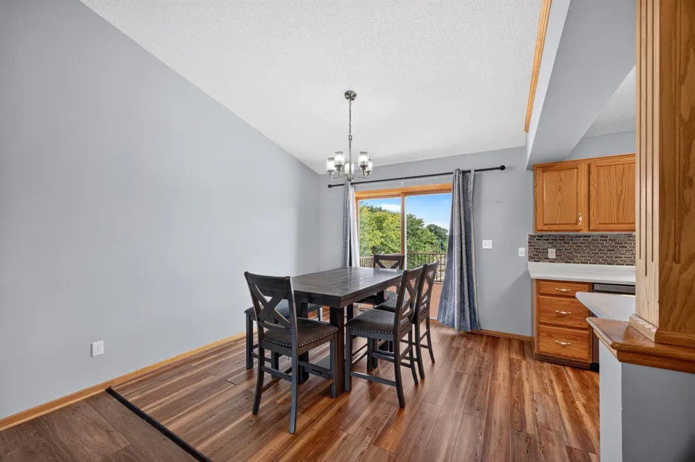 4639 Manor Park Drive NW Rochester, MN 55901