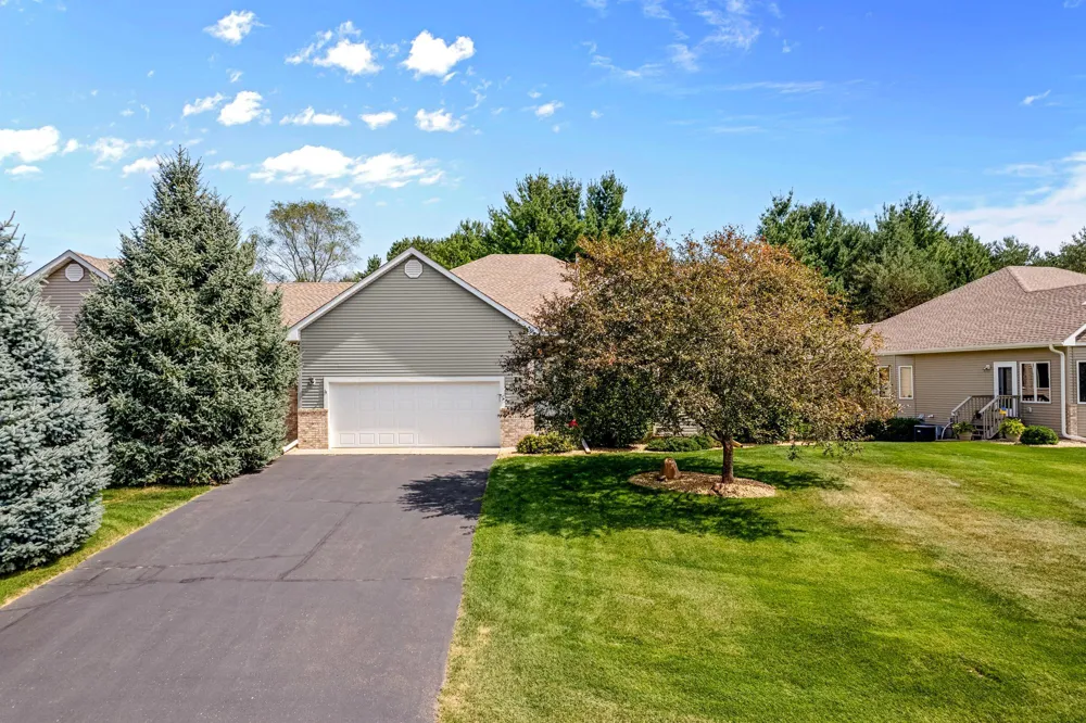 14329 Rochester Street NE Ham Lake, MN 55304