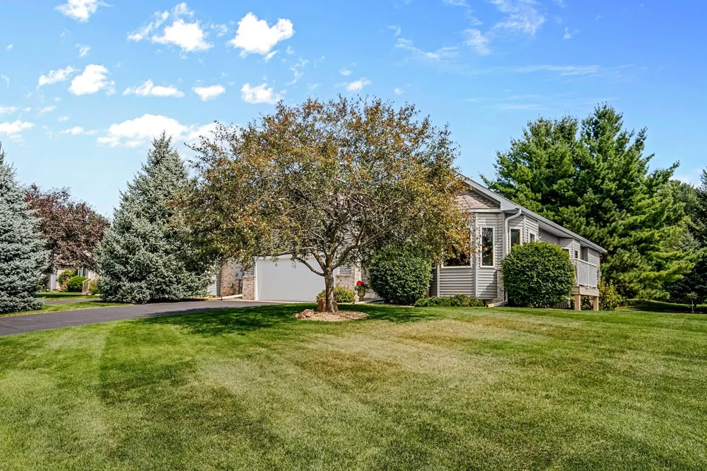 14329 Rochester Street NE Ham Lake, MN 55304