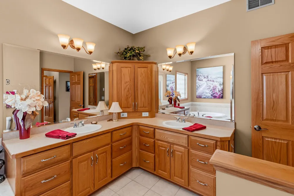 14329 Rochester Street NE Ham Lake, MN 55304