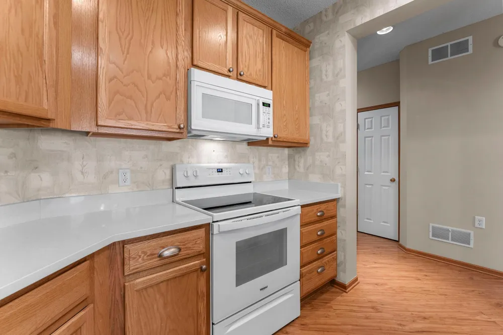 7447 Timber Crest Drive S Cottage Grove, MN 55016