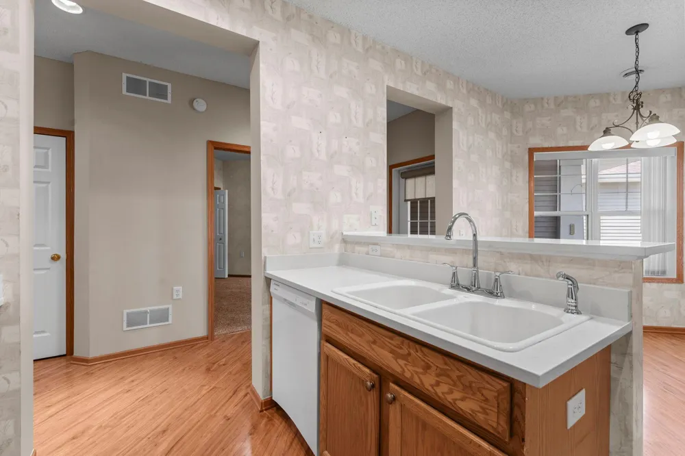 7447 Timber Crest Drive S Cottage Grove, MN 55016