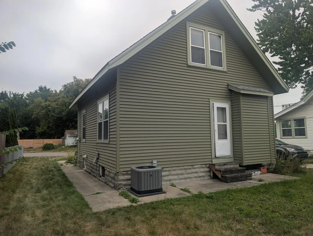 3008 E 35th Street Minneapolis, MN 55406
