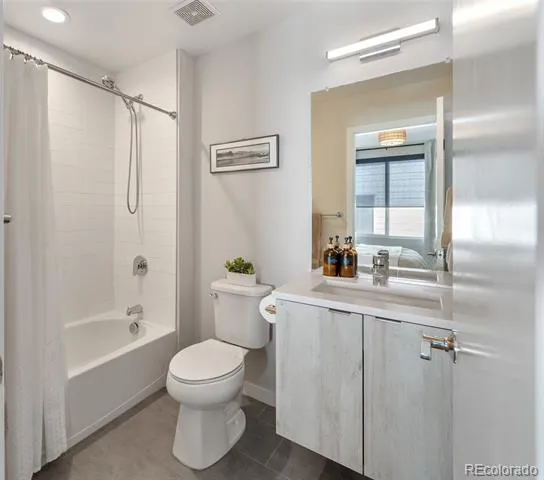 1284 Perry Street Denver, CO 80204