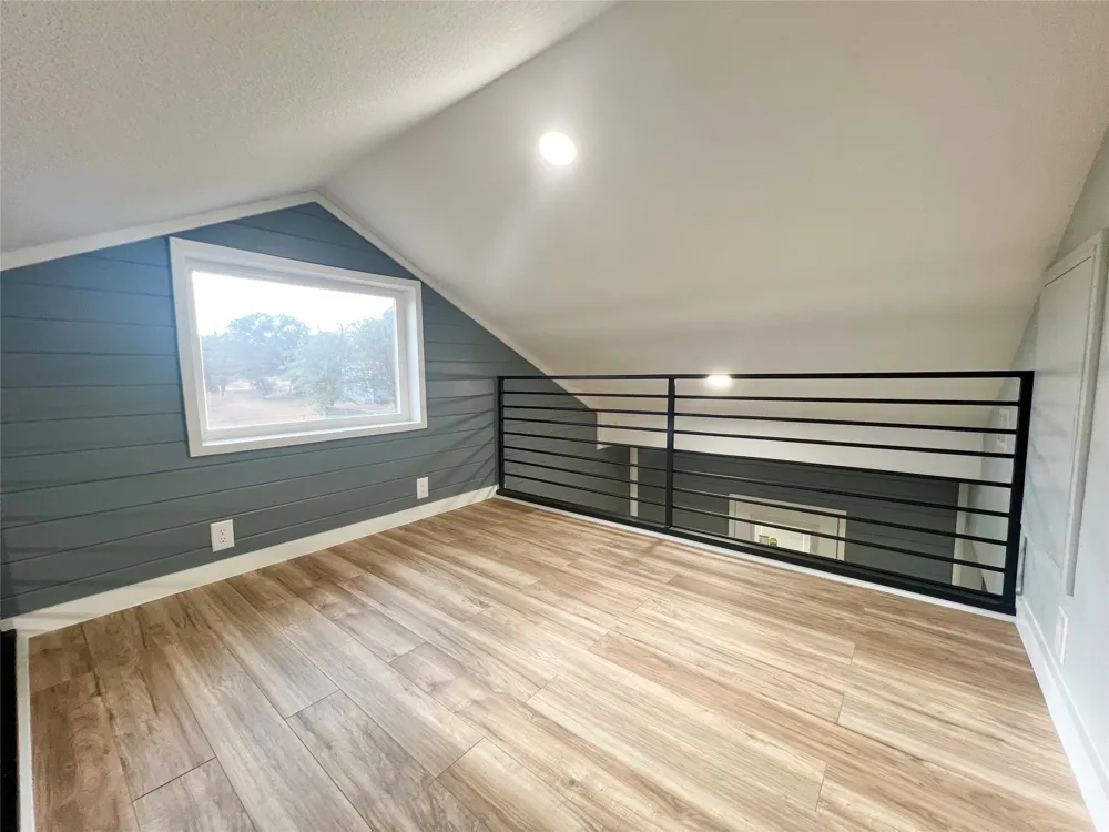 206 Vine Street Bangs, TX 76823