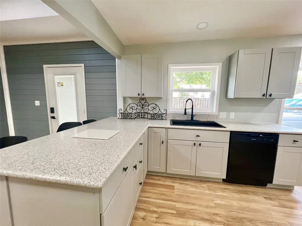206 Vine Street Bangs, TX 76823