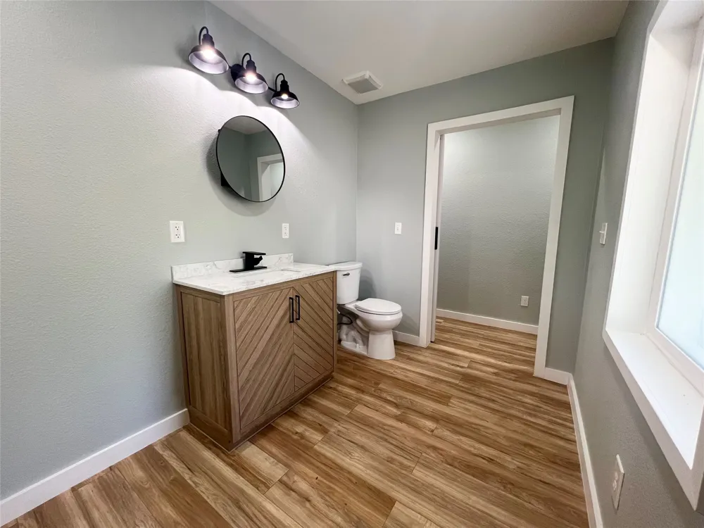 206 Vine Street Bangs, TX 76823