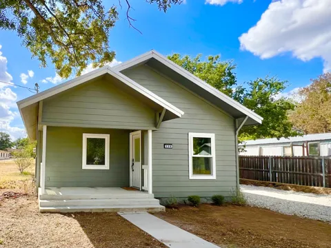 206 Vine Street