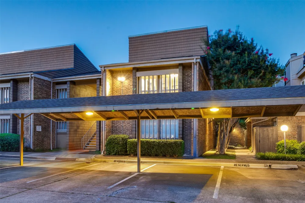 5140 Amesbury Drive #212 Dallas, TX 75206