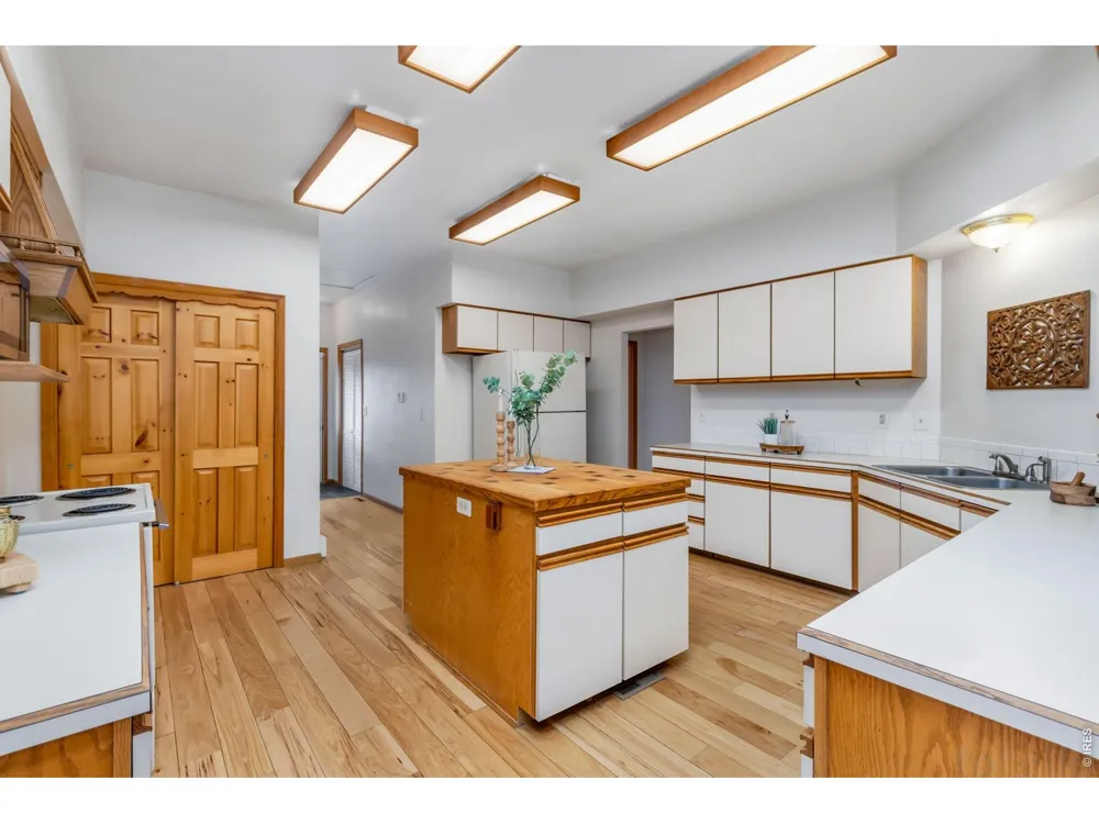 400 Gait Circle Fort Collins, CO 80524