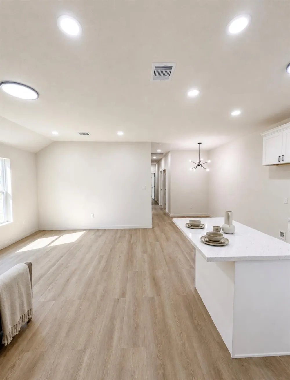 7933 Goode Street Houston, TX 77012