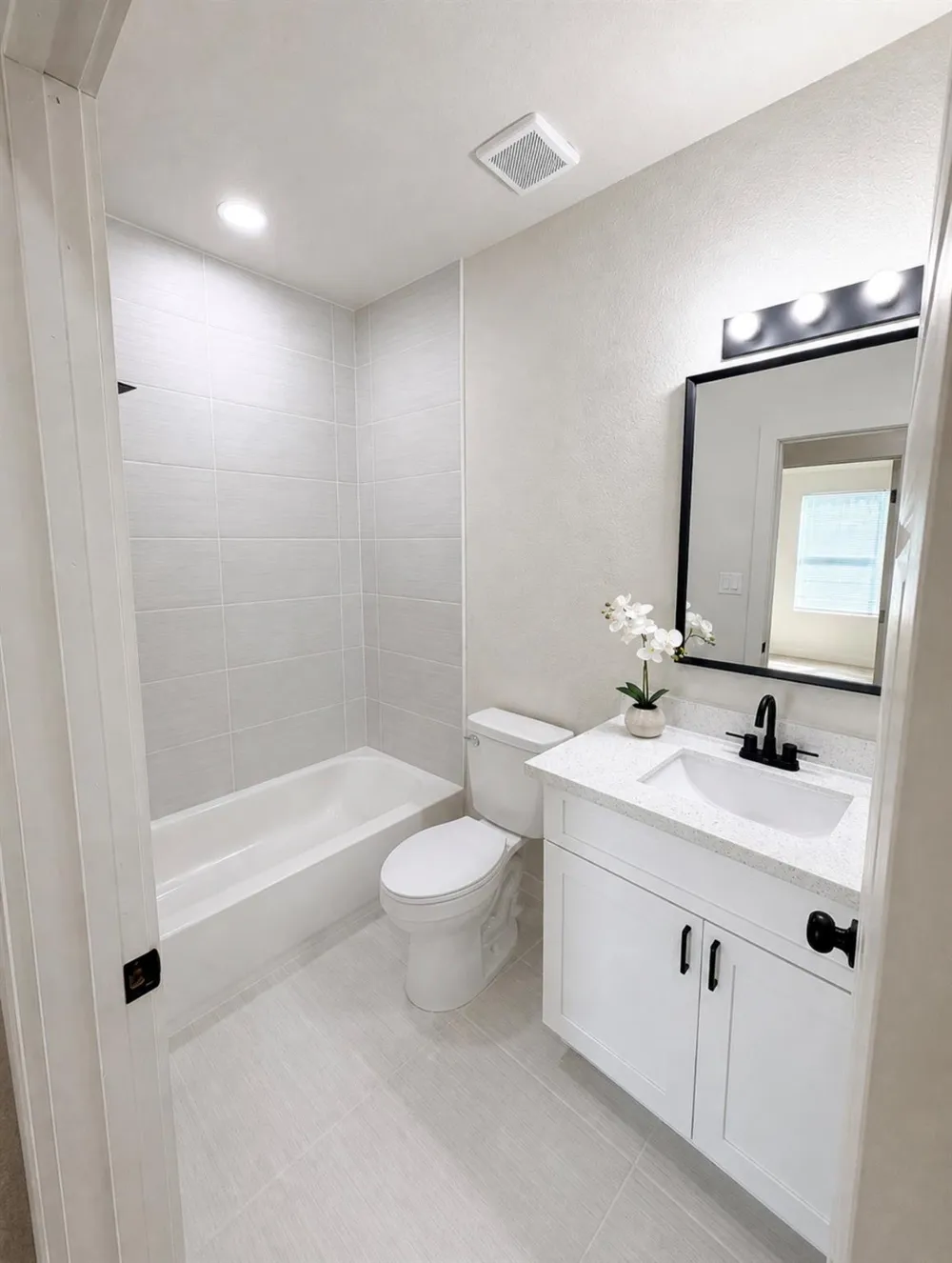 7933 Goode Street Houston, TX 77012