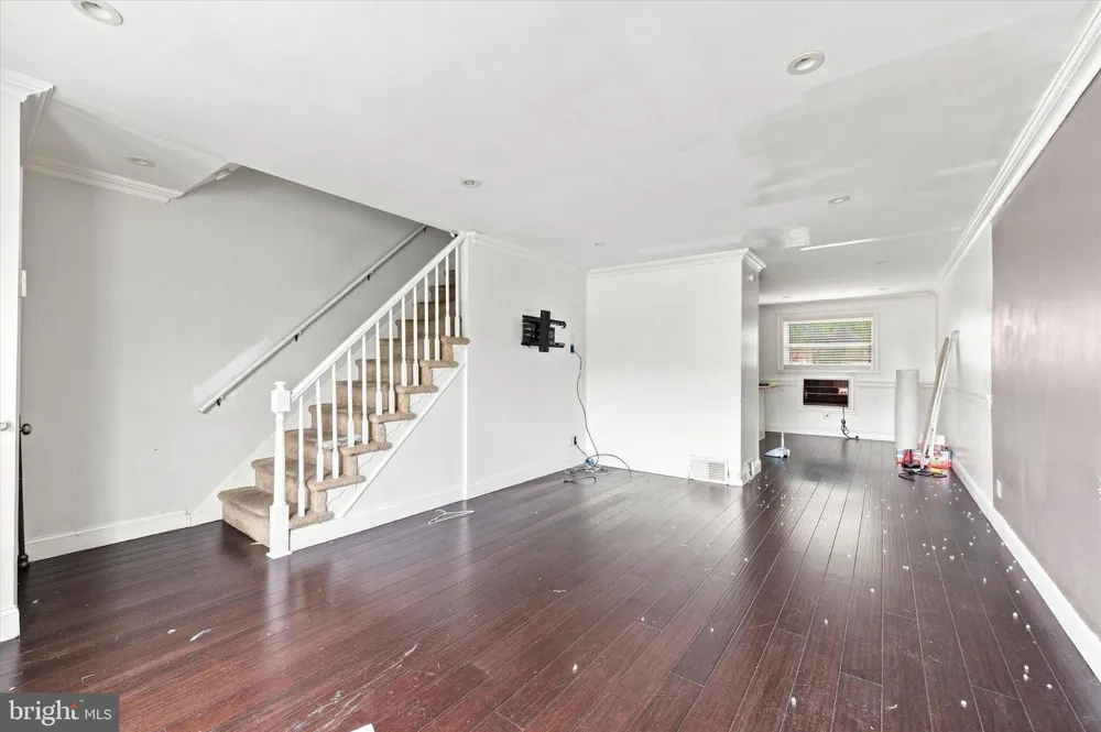 1984 CARTER ROAD Folcroft, PA 19032