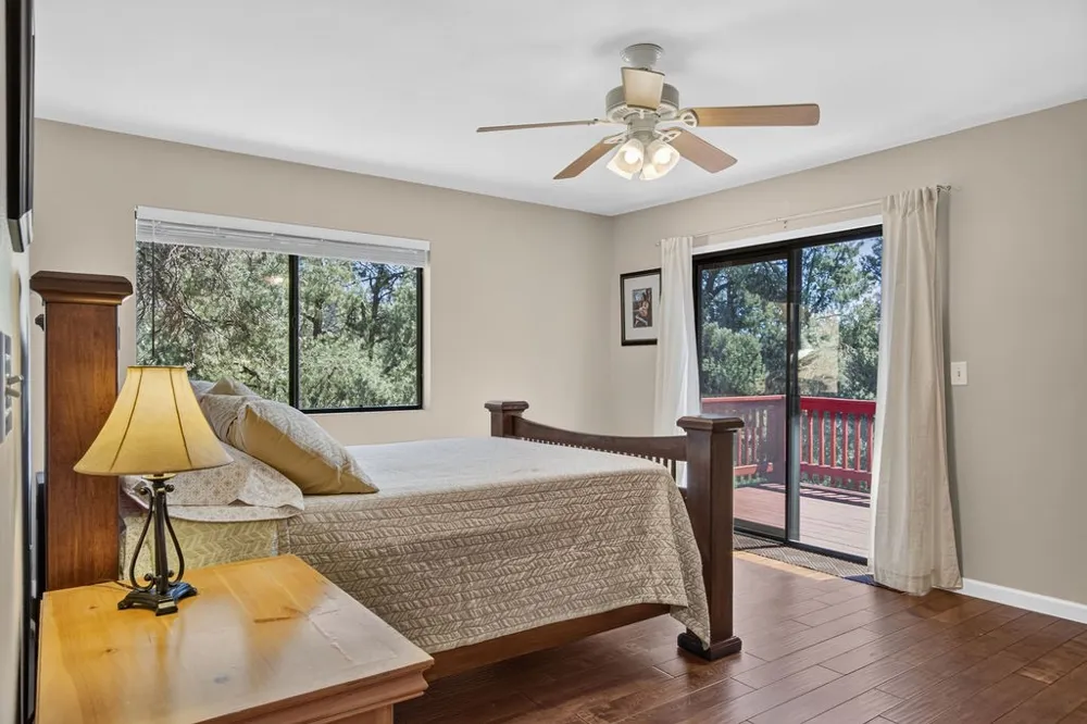 2421 Oakwood Court Pine Mountain Club, CA 93222