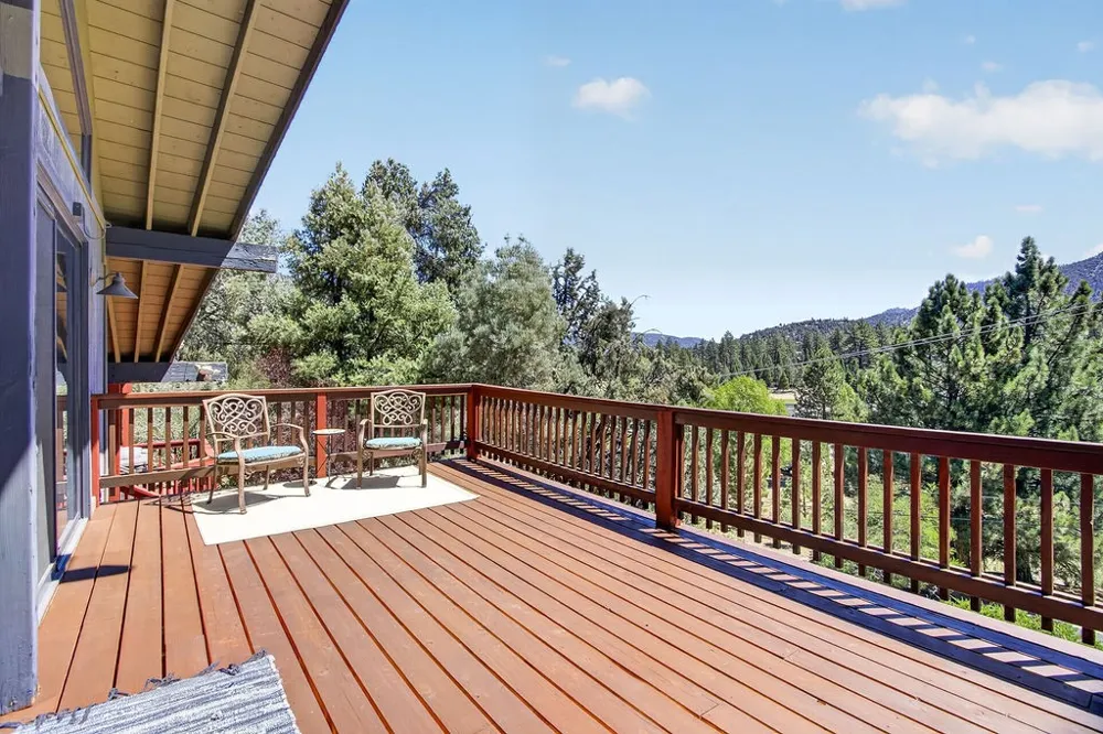 2421 Oakwood Court Pine Mountain Club, CA 93222