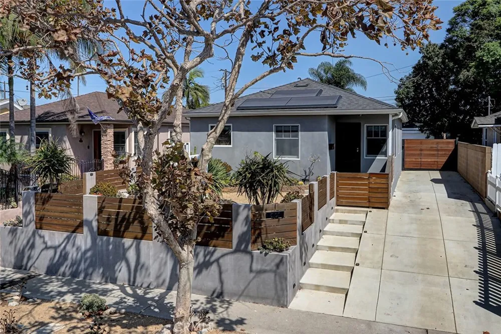 5107 W 136th Hawthorne, CA 90250