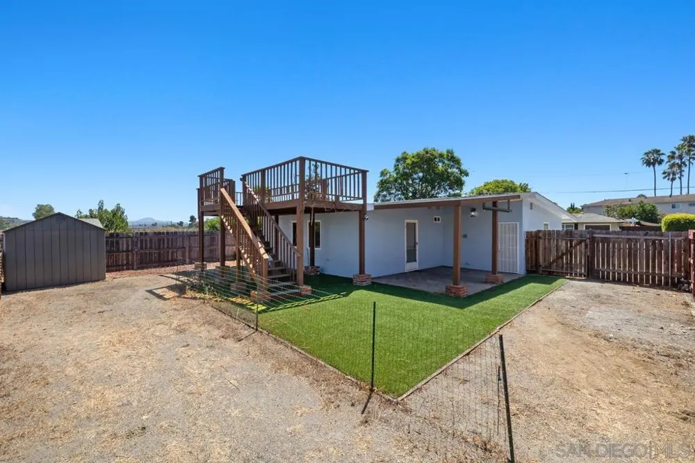 6412 Zena San Diego, CA 92115
