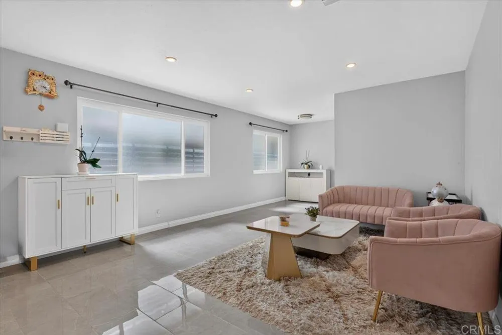 4789 Andalusia Avenue San Diego, CA 92117