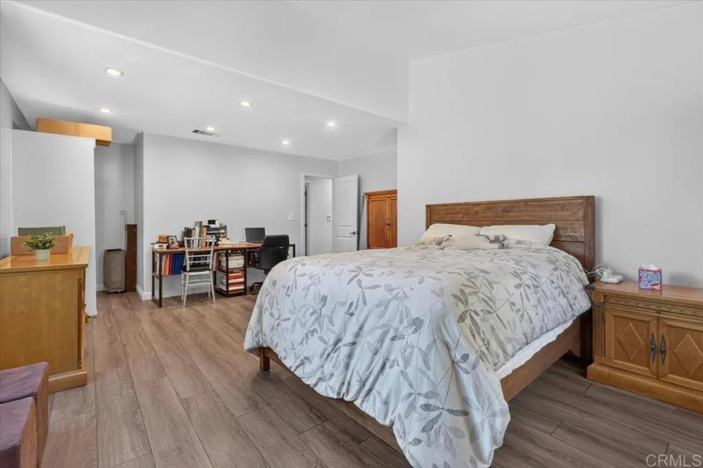 4789 Andalusia Avenue San Diego, CA 92117