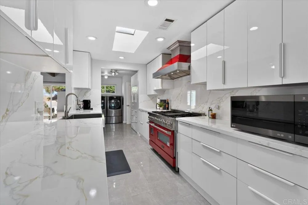 4789 Andalusia Avenue San Diego, CA 92117