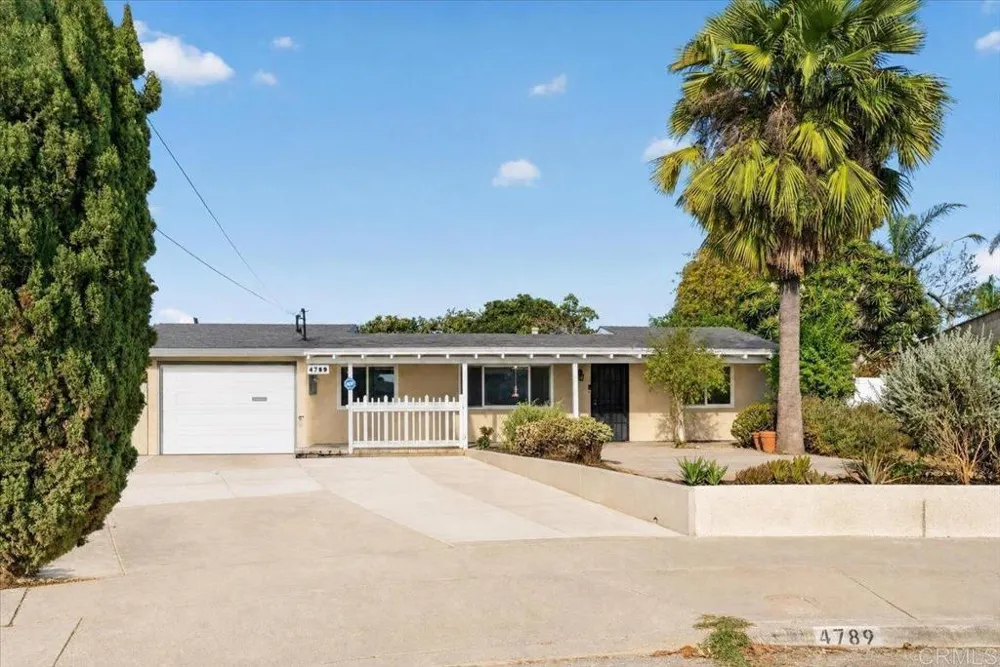 4789 Andalusia Avenue San Diego, CA 92117